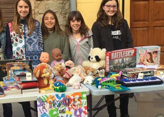 Els més petits es converteixen en paradistes a la Fira Infantil