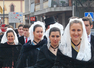 Tradició i actes gratuïts en una Festa Major de Sant Vicenç molt participada