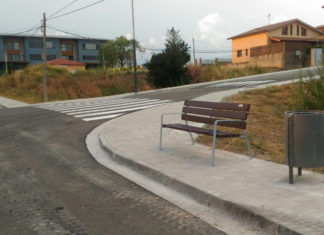 Prats renova la senyalització de l’ermita de Sant Andreu de Llanars i incorpora mobiliari urbà