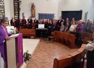 La Coral Sant Jordi de Prats de Lluçanès canta a la missa de La 2 de TVE