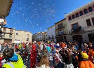 La festa i la disbauxa ompliran Prats de Lluçanès durant la celebració del Carnestoltes