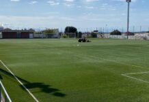 El ple de Prats de Lluçanès aprova el projecte de substitució de la gespa i la reforma puntual del camp de futbol municipal